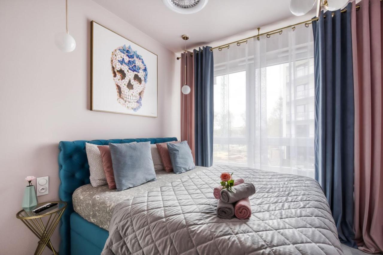 Apartamenty Metropark Krzemieniecka-Lux Warszawa Eksteriør billede