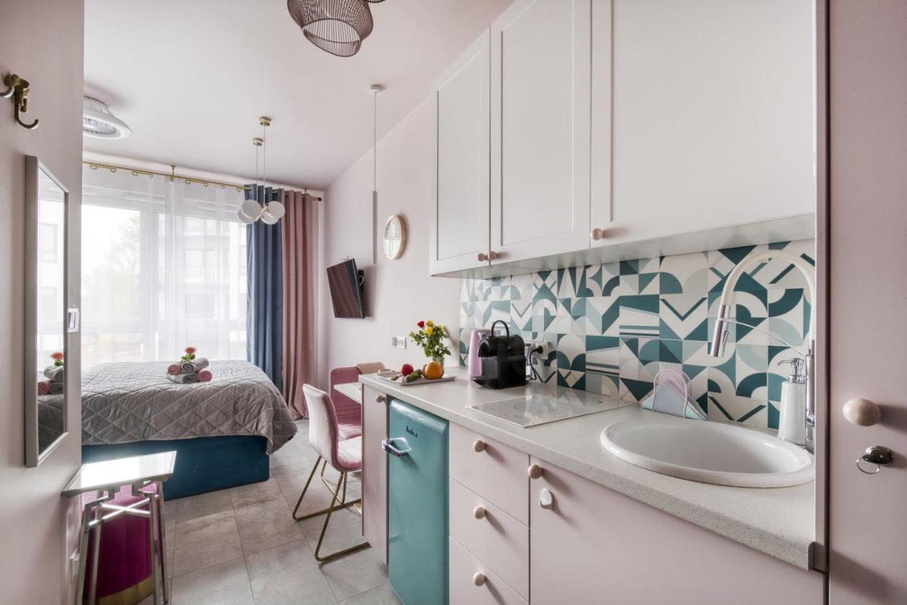 Apartamenty Metropark Krzemieniecka-Lux Warszawa Eksteriør billede
