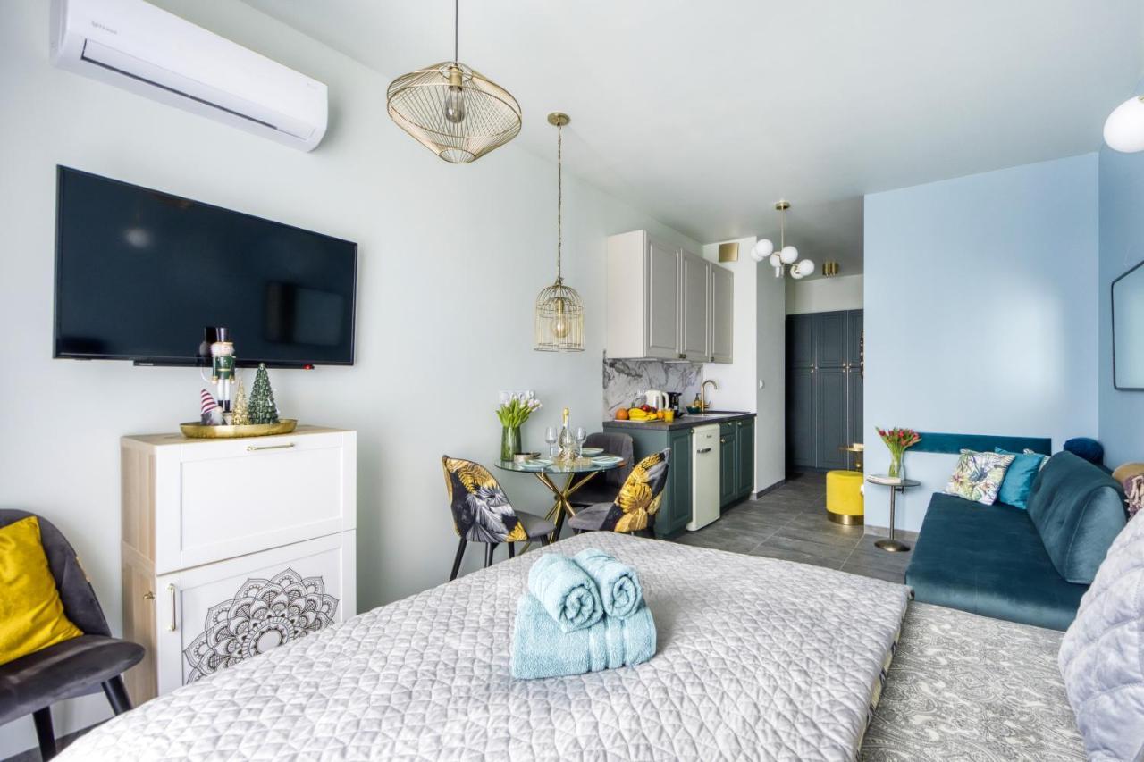 Apartamenty Metropark Krzemieniecka-Lux Warszawa Eksteriør billede